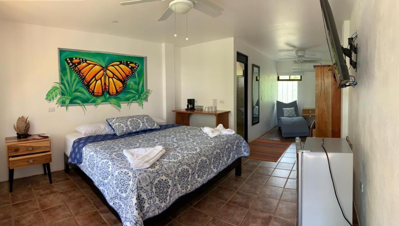 La Sirena Playa Jaco Hotel Екстериор снимка