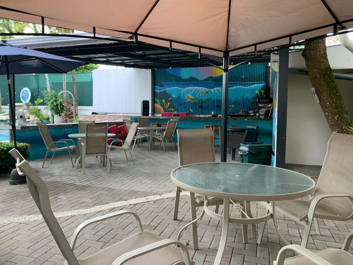 La Sirena Playa Jaco Hotel Екстериор снимка